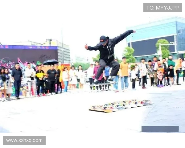 武汉滑板队的速度挑战与技巧分析探秘滑板运动的魅力与激情