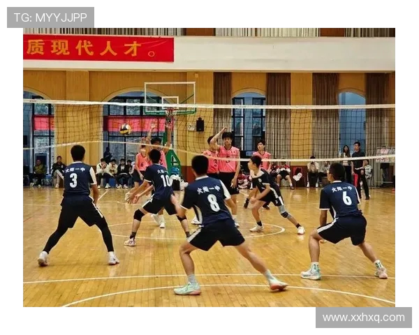 深圳排球队在世界杯中的耐力表现引发热议展现拼搏精神与团队协作 深圳排球队在世界杯中的耐力表现引发热议展现拼搏精神与团队协作