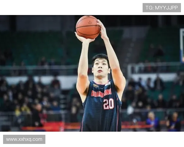 任骏飞领衔球队奋战新赛季展现全能球技与领导力的双重魅力