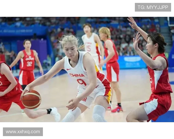 德国女篮与斯洛文尼亚女篮激战正酣谁将赢得这场精彩对决 德国女篮与斯洛文尼亚女篮激战正酣谁将赢得这场精彩对决