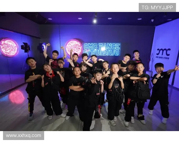 西安街舞队在世界滑板锦标赛中的节奏表现与精彩瞬间分析 西安街舞队在世界滑板锦标赛中的节奏表现与精彩瞬间分析