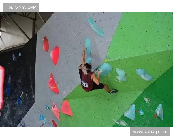 北京攀岩队以89分领跑世界攀岩锦标赛积分榜展现强大实力 北京攀岩队以89分领跑世界攀岩锦标赛积分榜展现强大实力