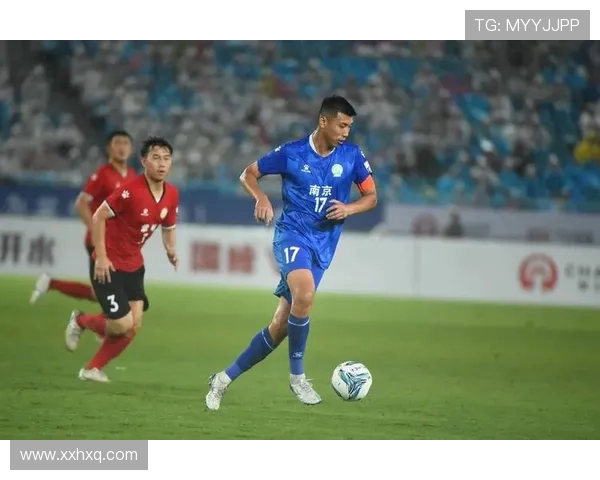 南京足球队心理素质揭秘：如何在赛场上逆风翻盘的秘密